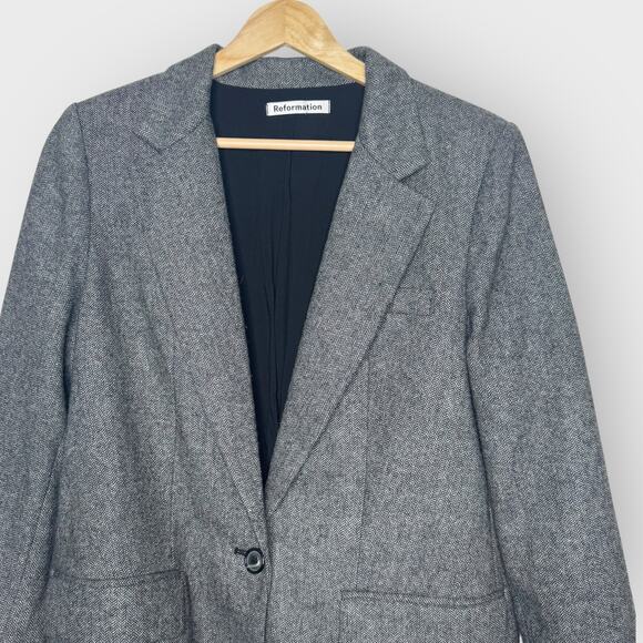Reformation Camley Wool Blend Blazer Coat M Gray Herringbone Academia Chic - Picture 3 of 11